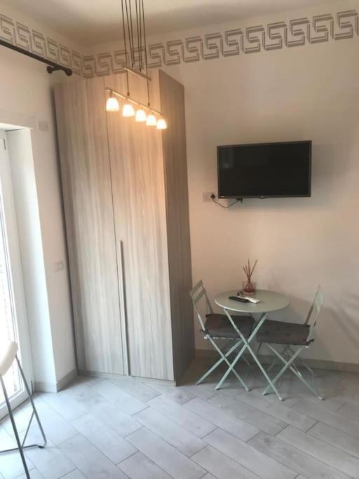Premium Apartment With Parking 钱皮诺 外观 照片