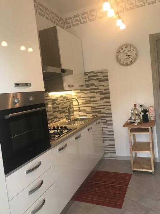 Premium Apartment With Parking 钱皮诺 外观 照片
